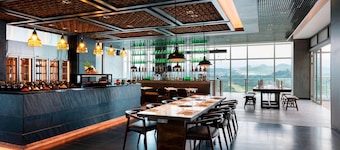 Clark Marriott Hotel
