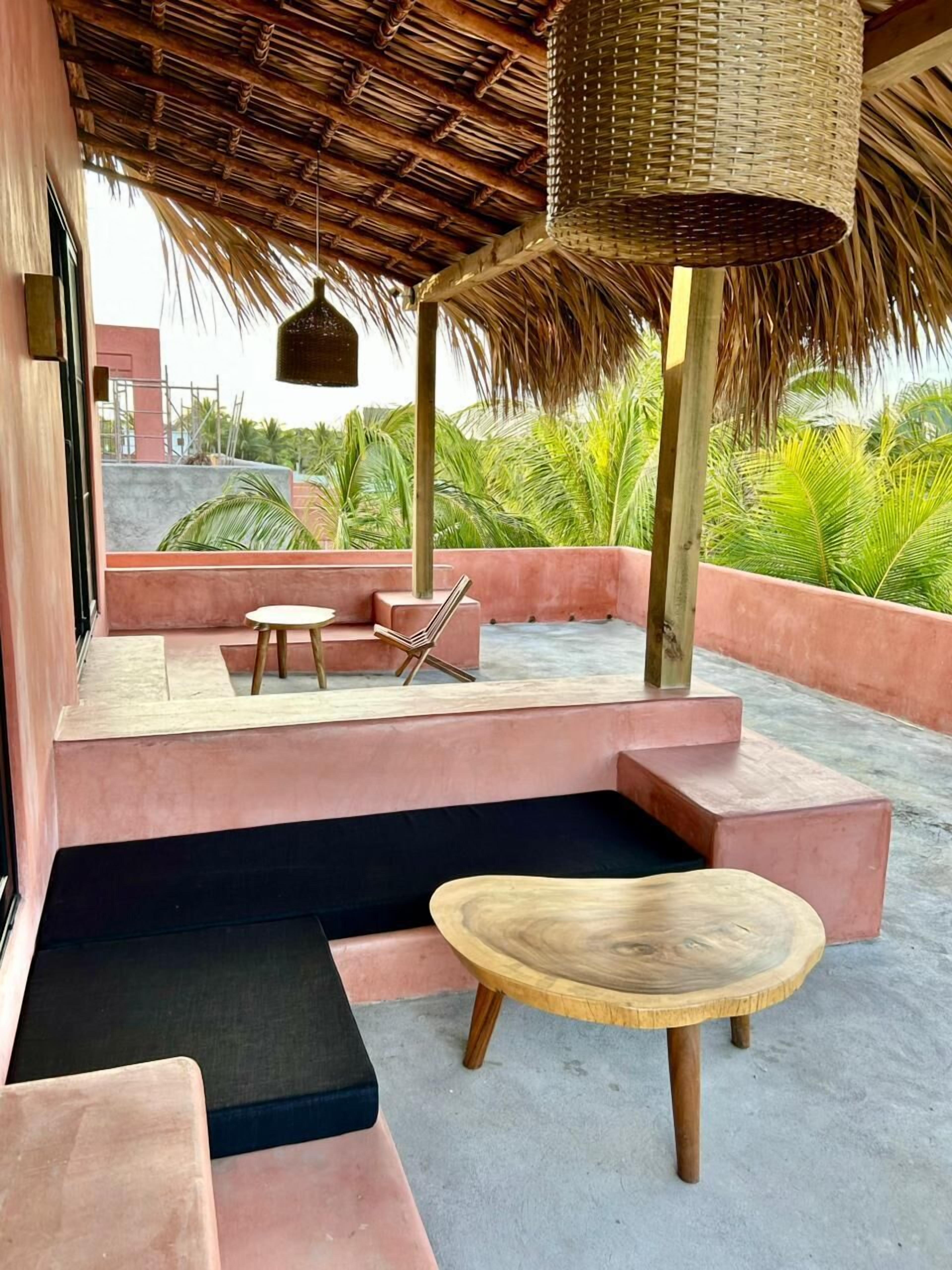 Phòng Deluxe | Hiên