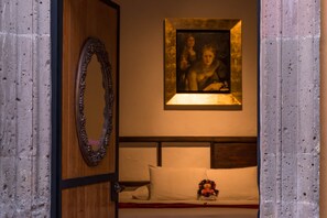 Doppia Deluxe, 1 letto king, non fumatori | Ferro/asse da stiro, letti aggiuntivi (a pagamento), Wi-Fi gratuito