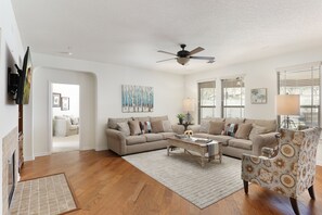 Smart TV, fireplace, DVD player, books