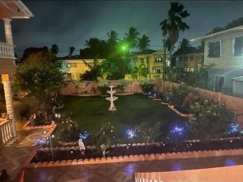 Beautiful 3 bedroom modern home 