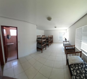 3 bedrooms, iron/ironing board, free WiFi, bed sheets - BARRA DE SÃO JOÃO- PRAIA DA IGREJINHA- 150m FROM THE BEACH- 3 BEDROOMS (Casimiro de Abreu)