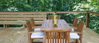 Lost River WV-Relaxing 3br/2bath farmhouse-dog friendly-  treetop deck-workspace