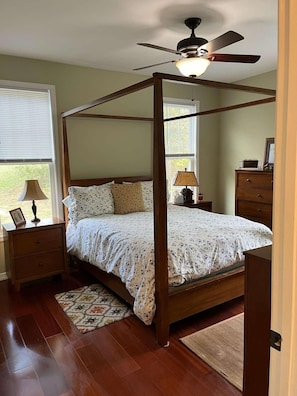 3 bedrooms, free WiFi, bed sheets