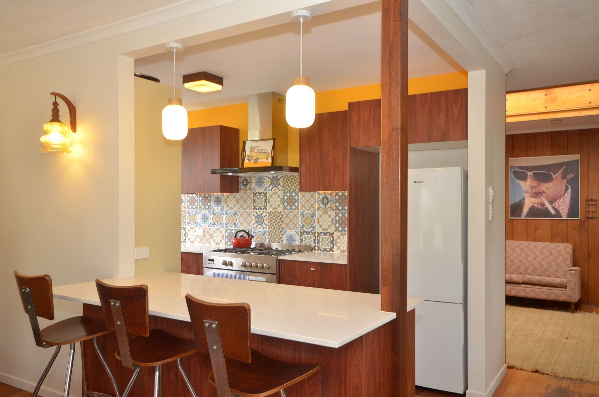 A house with a view and a seabreeze - a home in the trees where the birds sing! — image 15