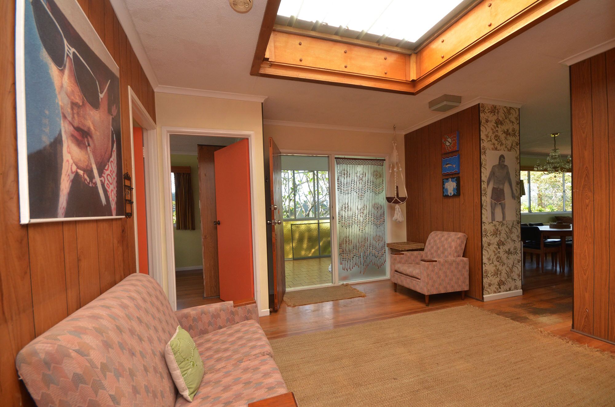 A house with a view and a seabreeze - a home in the trees where the birds sing! — image 25