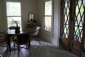 Dining - 1895 Victorian home featured in (Waxahachie)