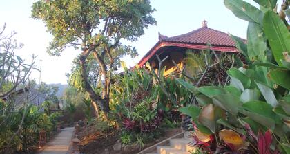 Eliska Sari Bungalows