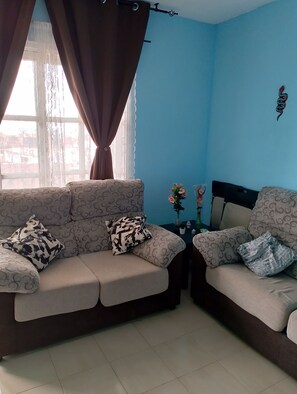 TV connectée, table de tennis de table