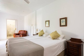 3 bedrooms, iron/ironing board, travel cot, WiFi