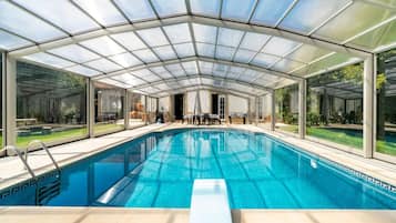 Indoor pool, outdoor pool