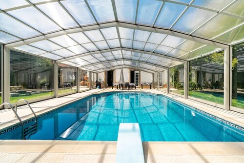 Solar Piedade - 12.500 m2 property with heated pool and sports court