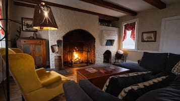 Stuga Signature (Summer Kitchen) | Individuell inredning, unika möbler, gratis wi-fi och sängkläder