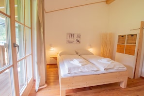 2 chambres, accĂšs au Wi-Fi (inclus), literie fournie