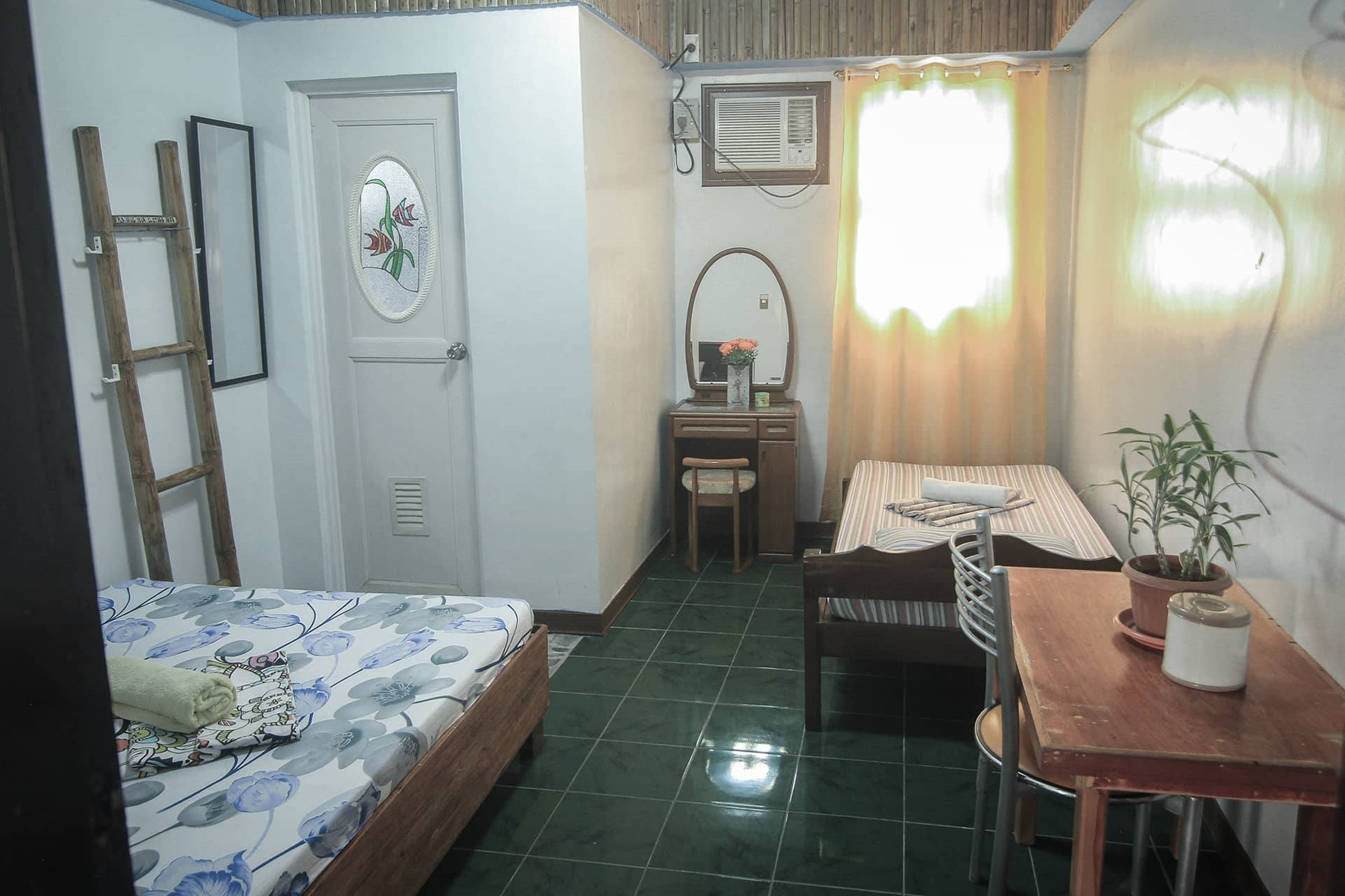 soundproofing, bed sheets, wheelchair access