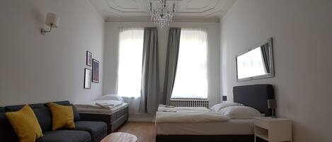 2 bedrooms, desk, iron/ironing board, WiFi