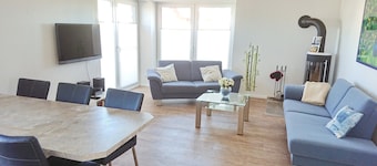 Holiday home "Fantasie" overlooking the Baltic Sea coast - barrier-free ground floor