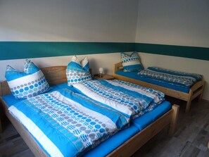 2 bedrooms, in-room safe, iron/ironing board, WiFi