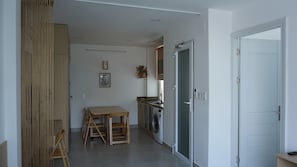 Living area - Ken's Home (Ho Chi Minh City)