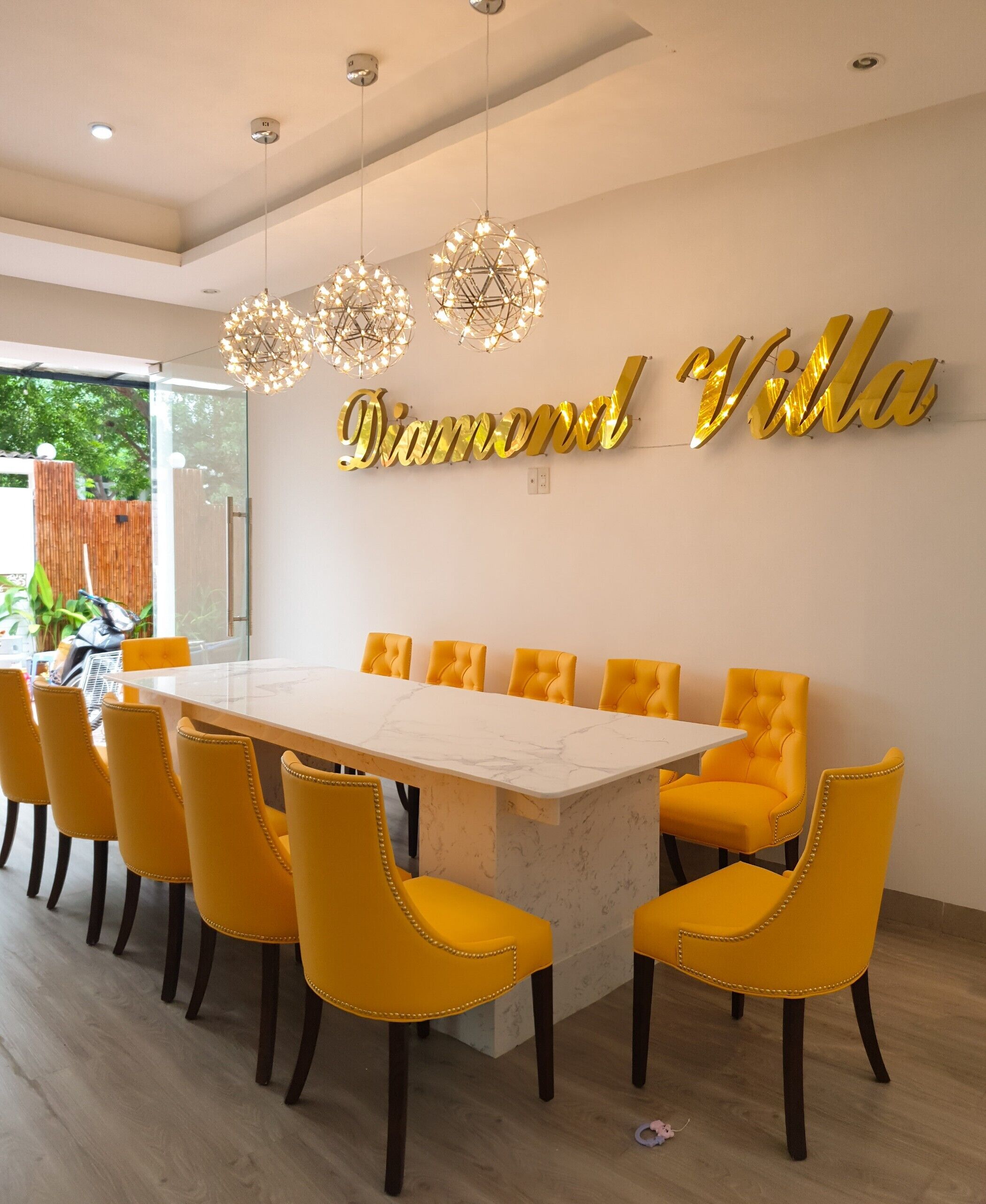 Honeymoon Villa, 5 Bedrooms | In-room dining