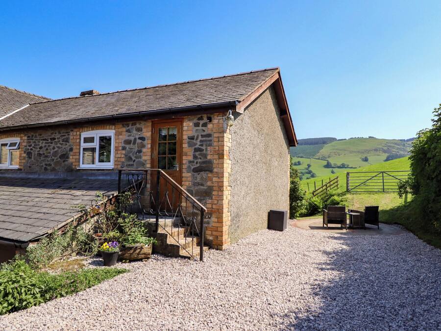 Cottage | Exterior