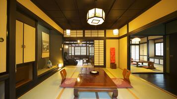 Kamar Tradisional, gedung tambahan (Japanese Style, Open-air Bath) | Selimut bulu angsa, brankas, dan Wi-Fi gratis