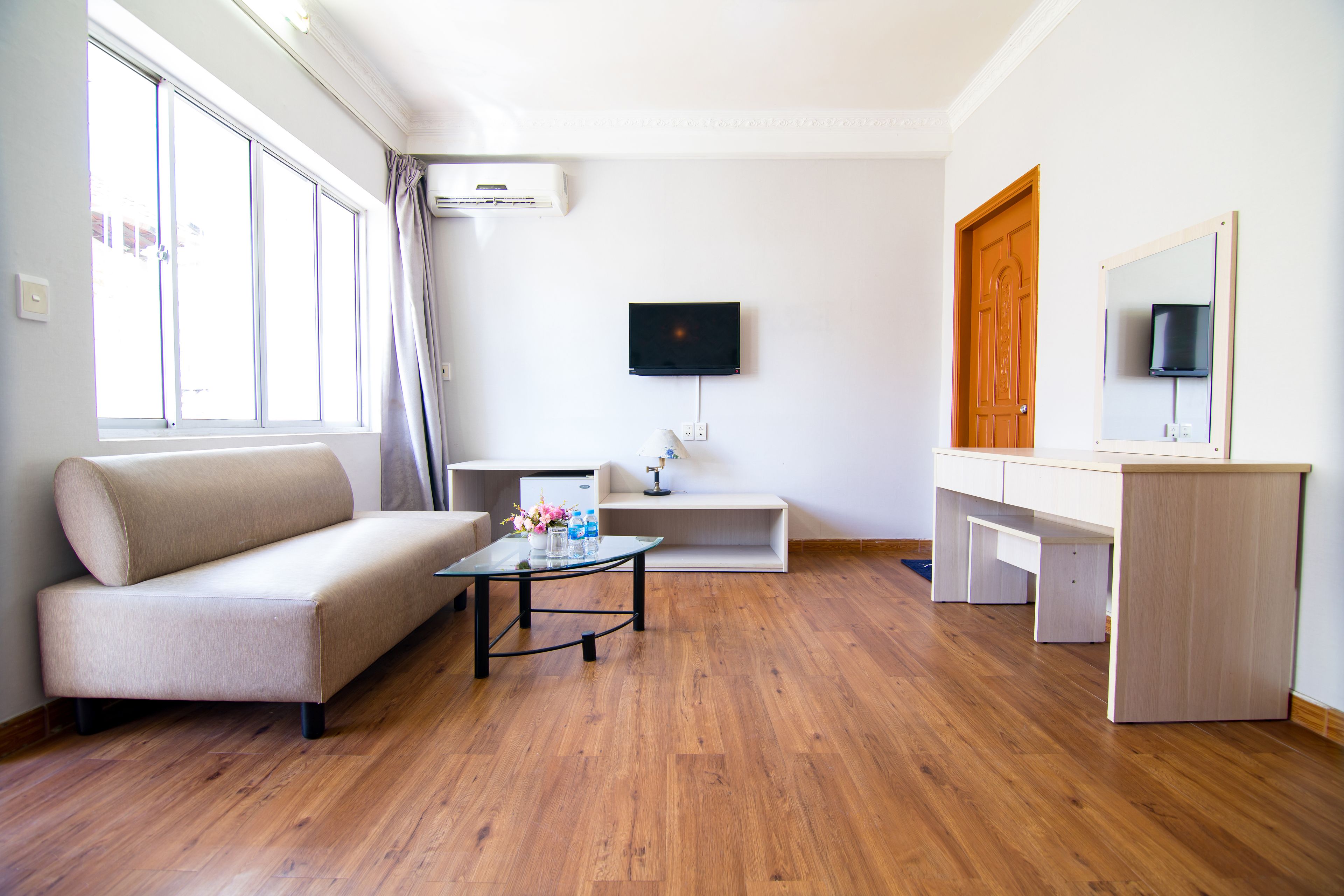 HANZ Quynh Giang Hotel