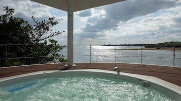Seasonal outdoor pool, open 8:00 AM to 8:00 PM, sun loungers