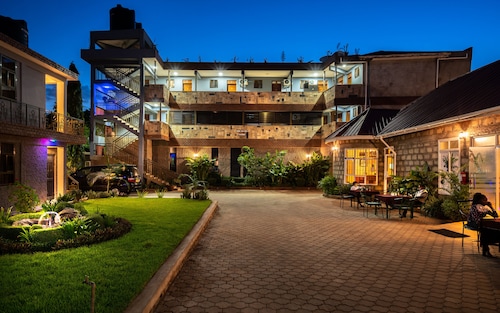 Mrimba Palm Hotel