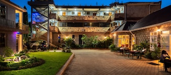 Mrimba Palm Hotel