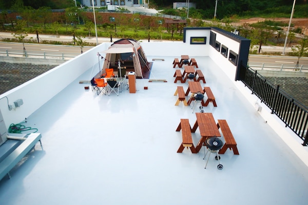 Aire de pique-nique/barbecue