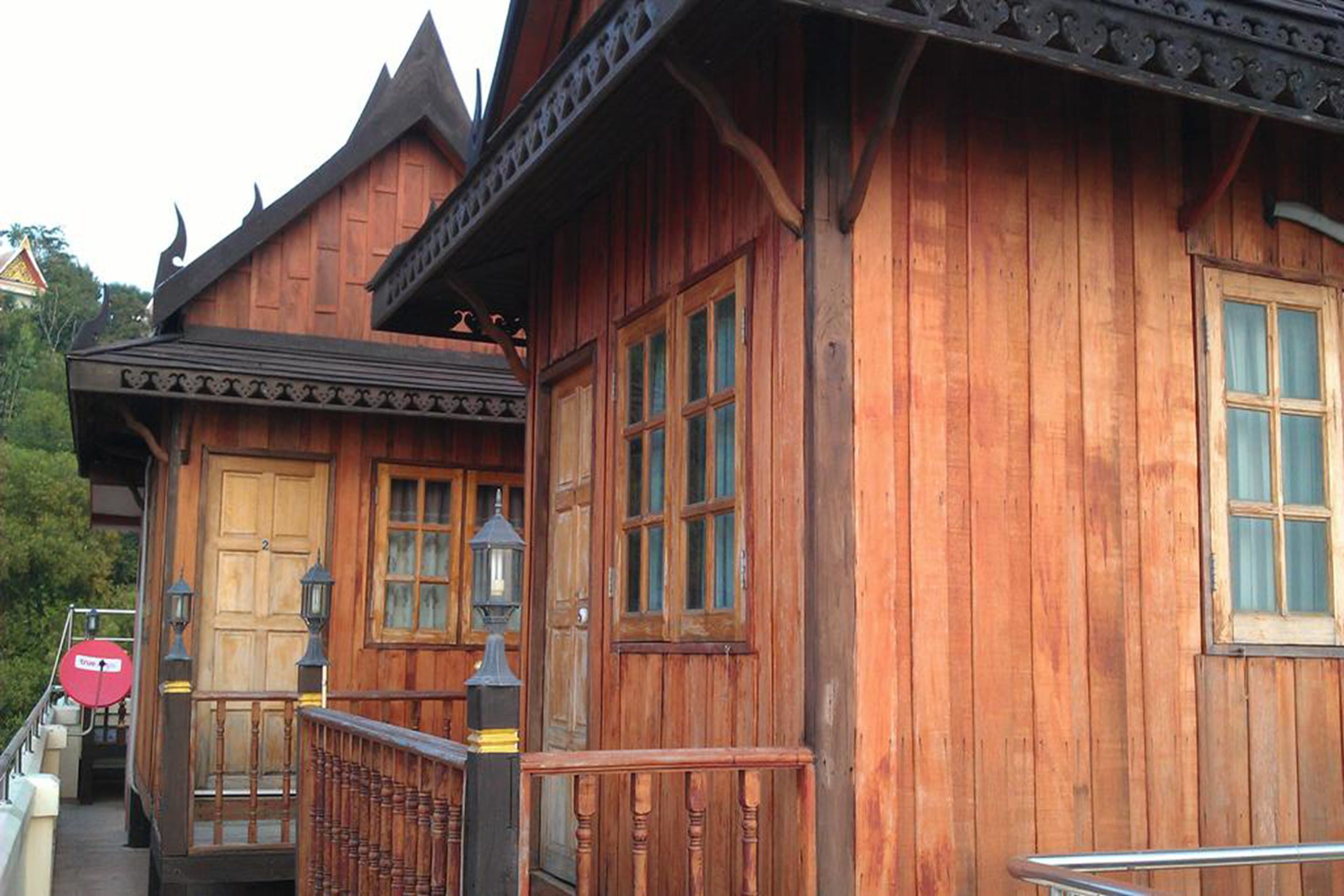 Deluxe Bungalow No.1 | Egyptian cotton sheets, premium bedding, down comforters