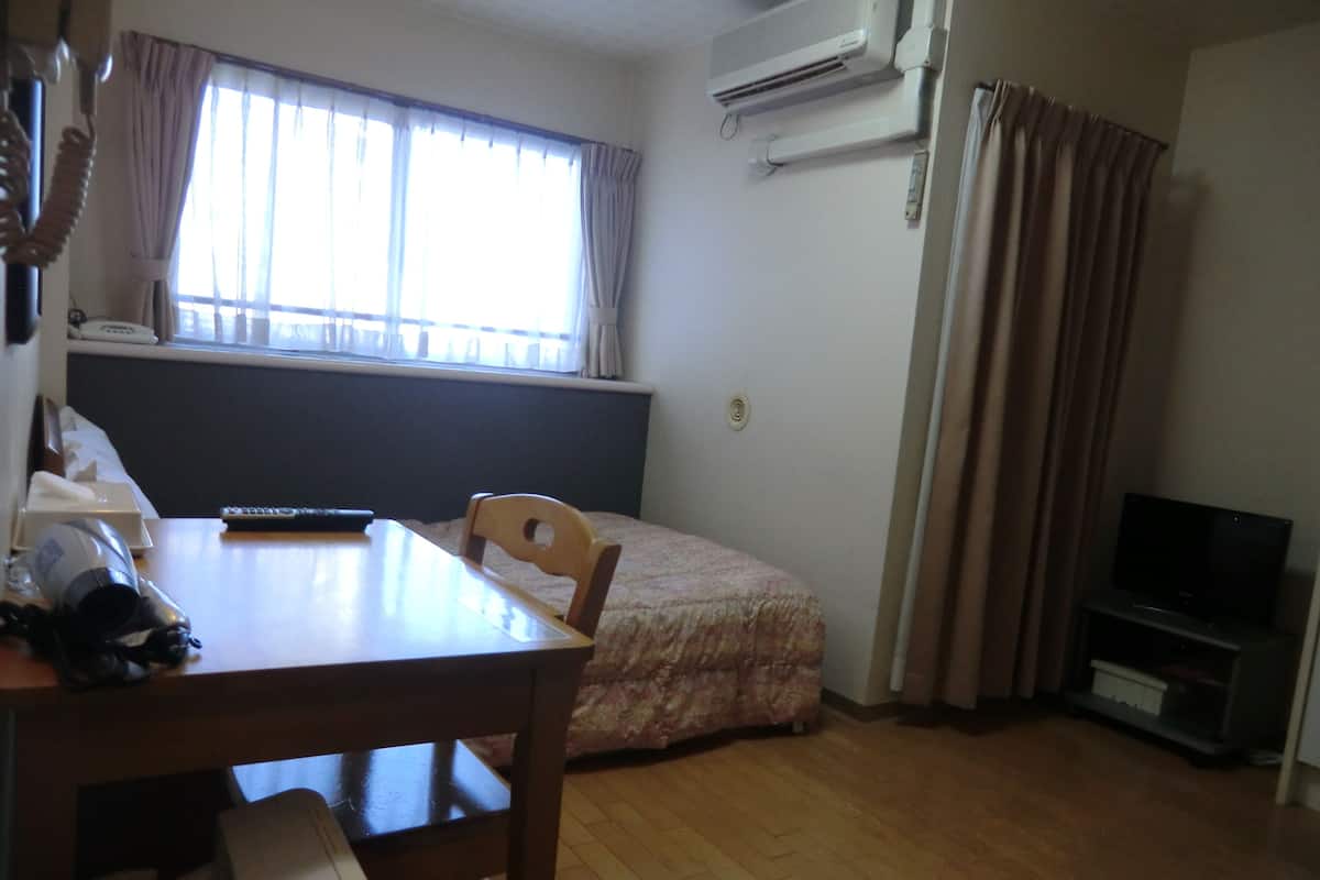 Room Only, Semi Double Room, Smoking | Free WiFi, bed sheets