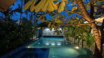 Outdoor pool, open 7 AM to 8 PM, pool umbrellas, sun loungers