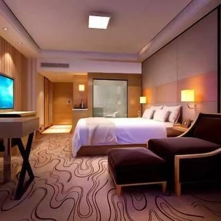 Room. Jinlong Hotel