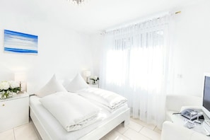 Minibar, lits bébé (gratuits), lits pliants/supplémentaires