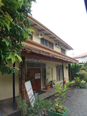 住宿入口