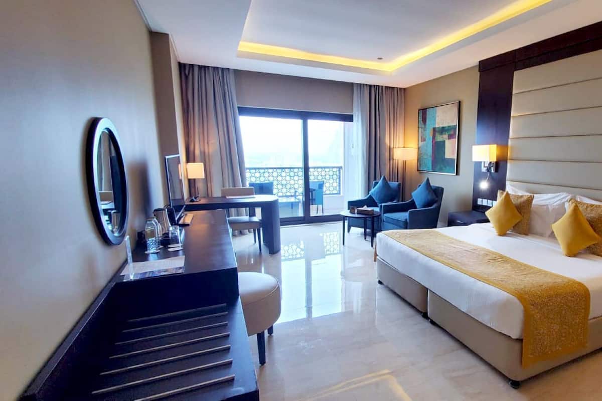 Deluxe Double Room, 1 King Bed, Sea View