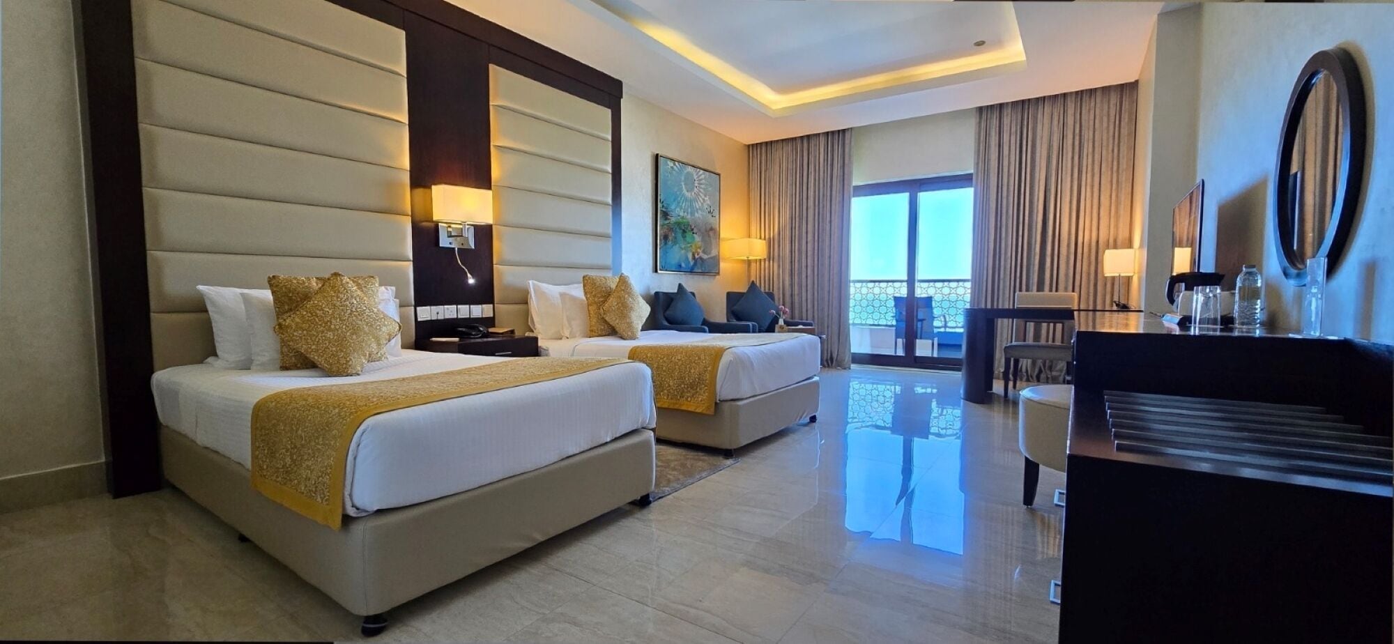 Kamar Twin Deluks, pemandangan marina | Brankas, meja kerja, kedap suara, dan Wi-Fi gratis