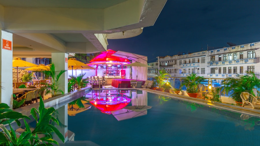 Hotel Sapphire