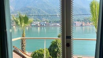 Premium Ganga view | Quang cảnh từ phòng