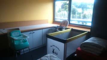 Dormitorio compartido | Servicios de la habitación