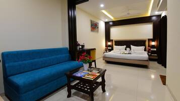Executive Room | In-room safe, individually furnished, soundproofing, free WiFi