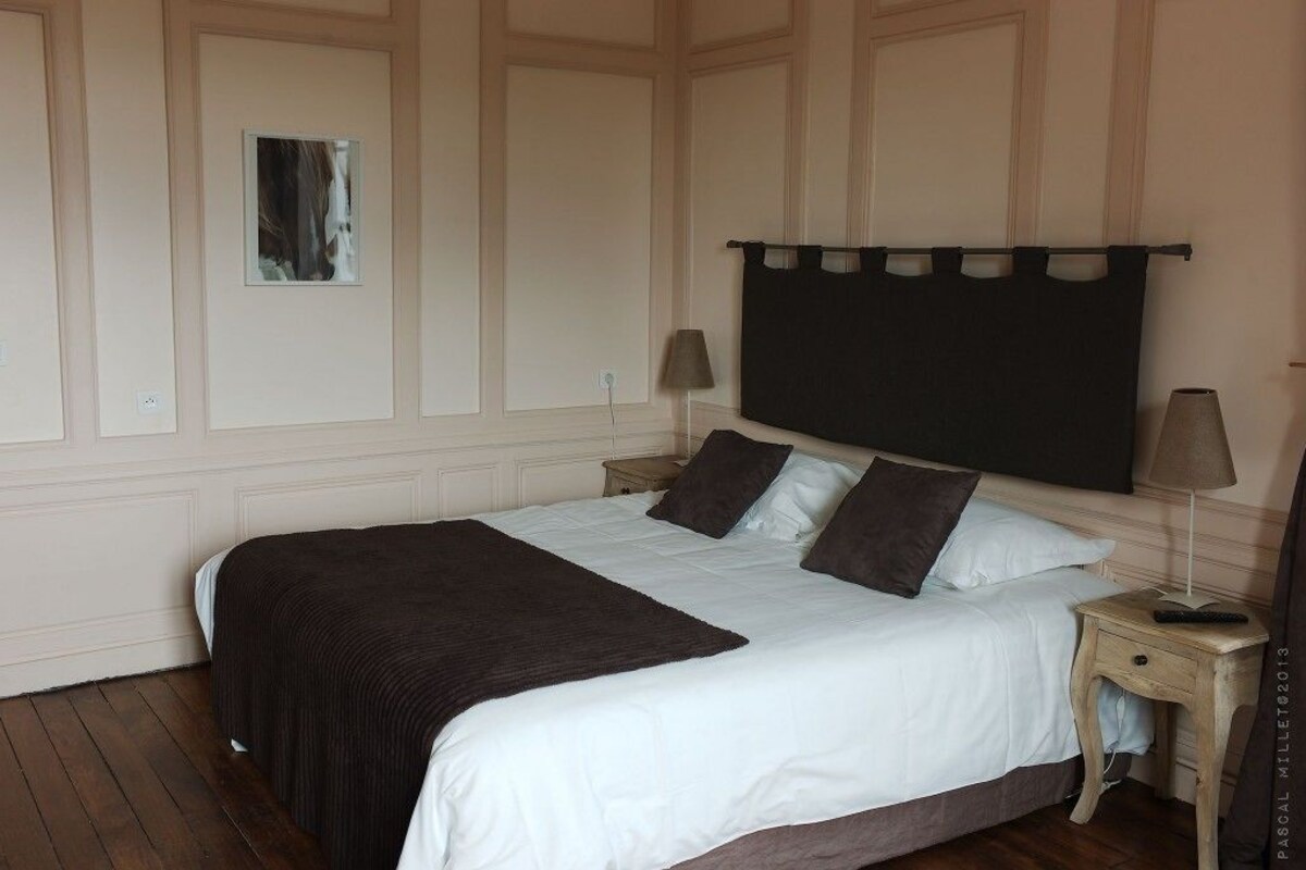 Suite, 2 Schlafzimmer | Hochwertige Bettwaren, individuell dekoriert, individuell eingerichtet