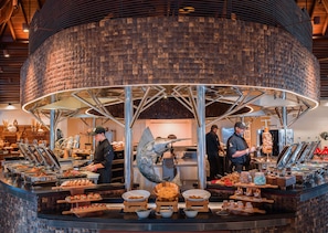 Gratis morgenmadsbuffet hver dag
