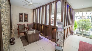 Lobby - Evershine Residency (Kanayannur)