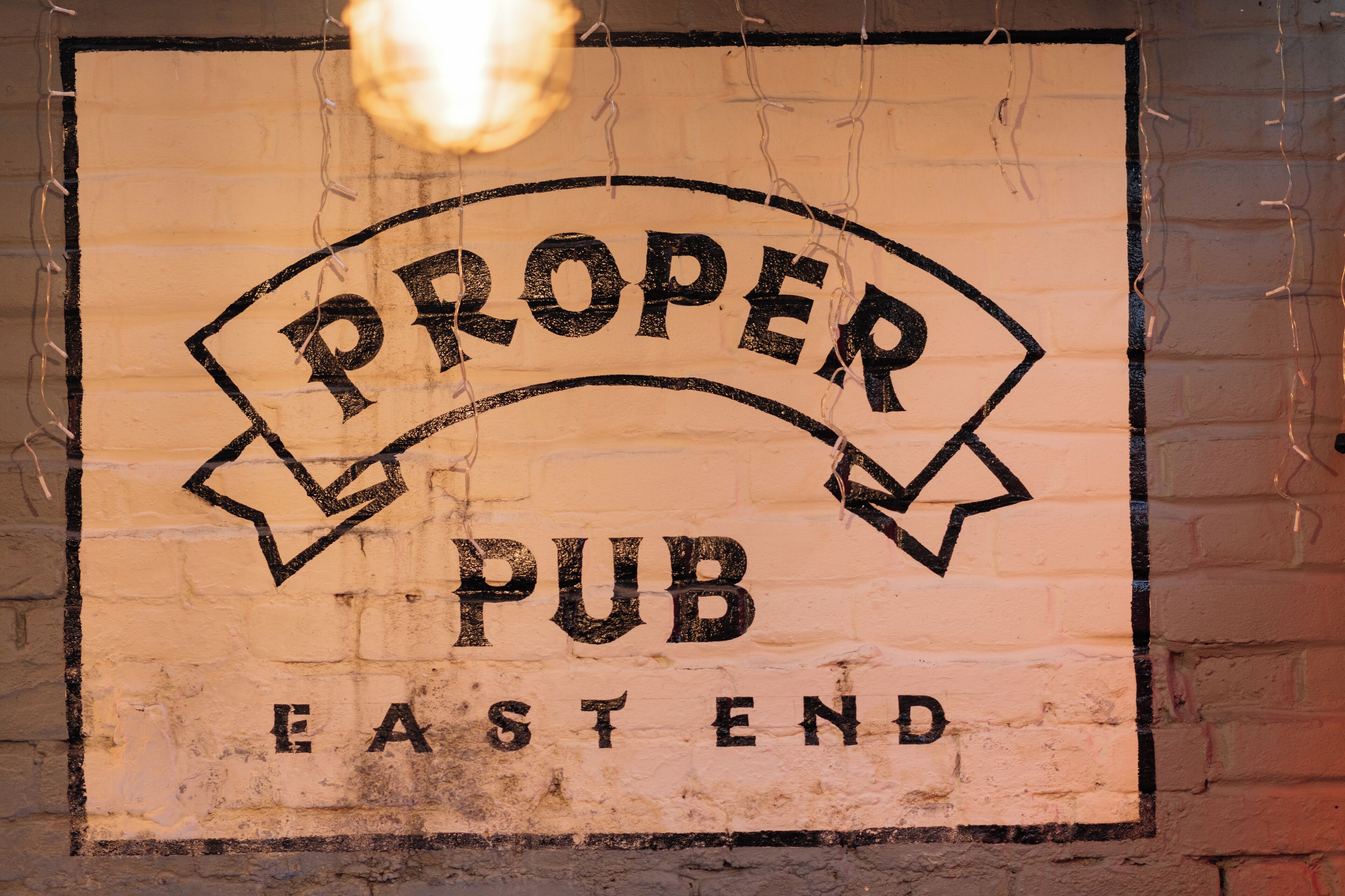 Foto - The Crown Pub & Guesthouse