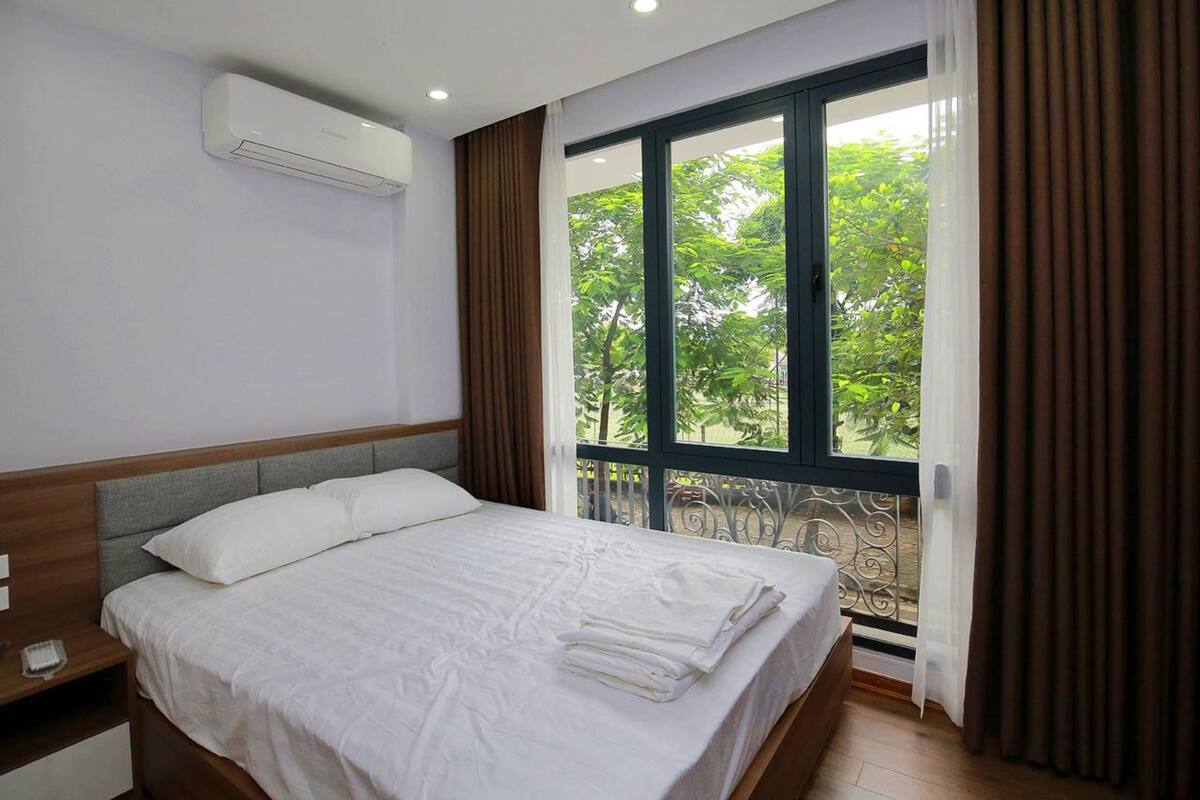 1 bedroom, desk, soundproofing, free WiFi
