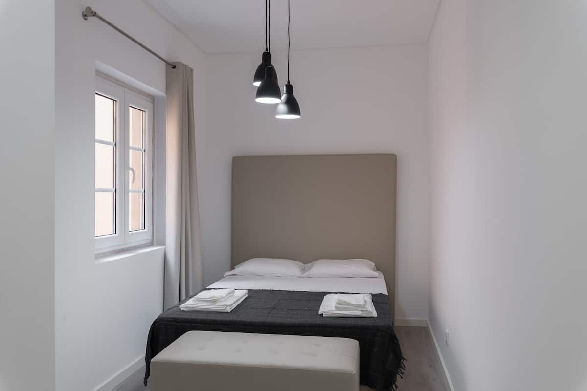Soundproofing, iron/ironing board, free WiFi, bed sheets