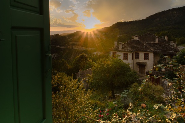 Family Ev | Odadan manzara